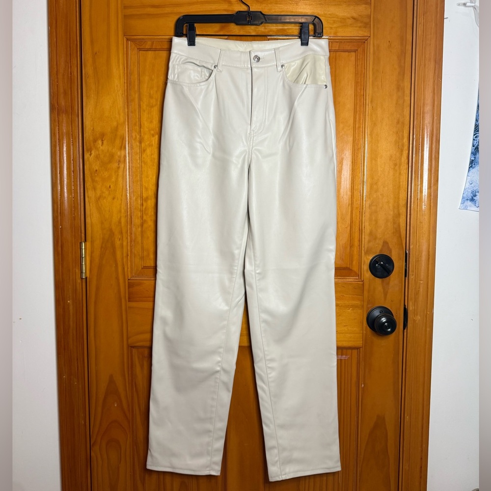 H&M Faux Leather Pants Straight Leg Cream 70s Disco Women’s Medium